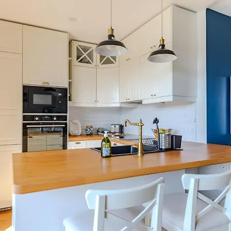 Apartment For 4 Pers - 15 Min From Airport & Center - Balcony - Pv Parking Merignac (Gironde)