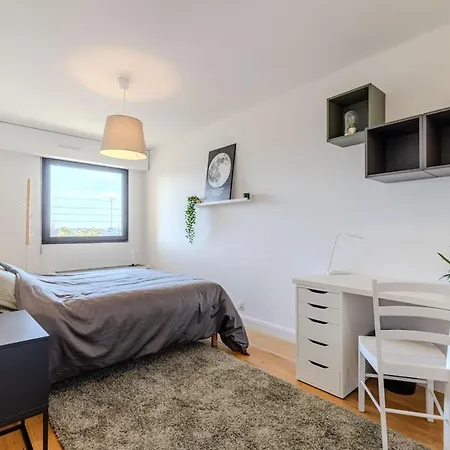 Apartment For 4 Pers - 15 Min From Airport & Center - Balcony - Pv Parking Merignac (Gironde)